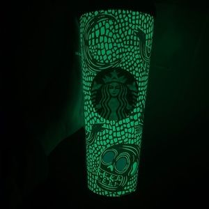 Starbucks glow in the dark limited edition tumbler